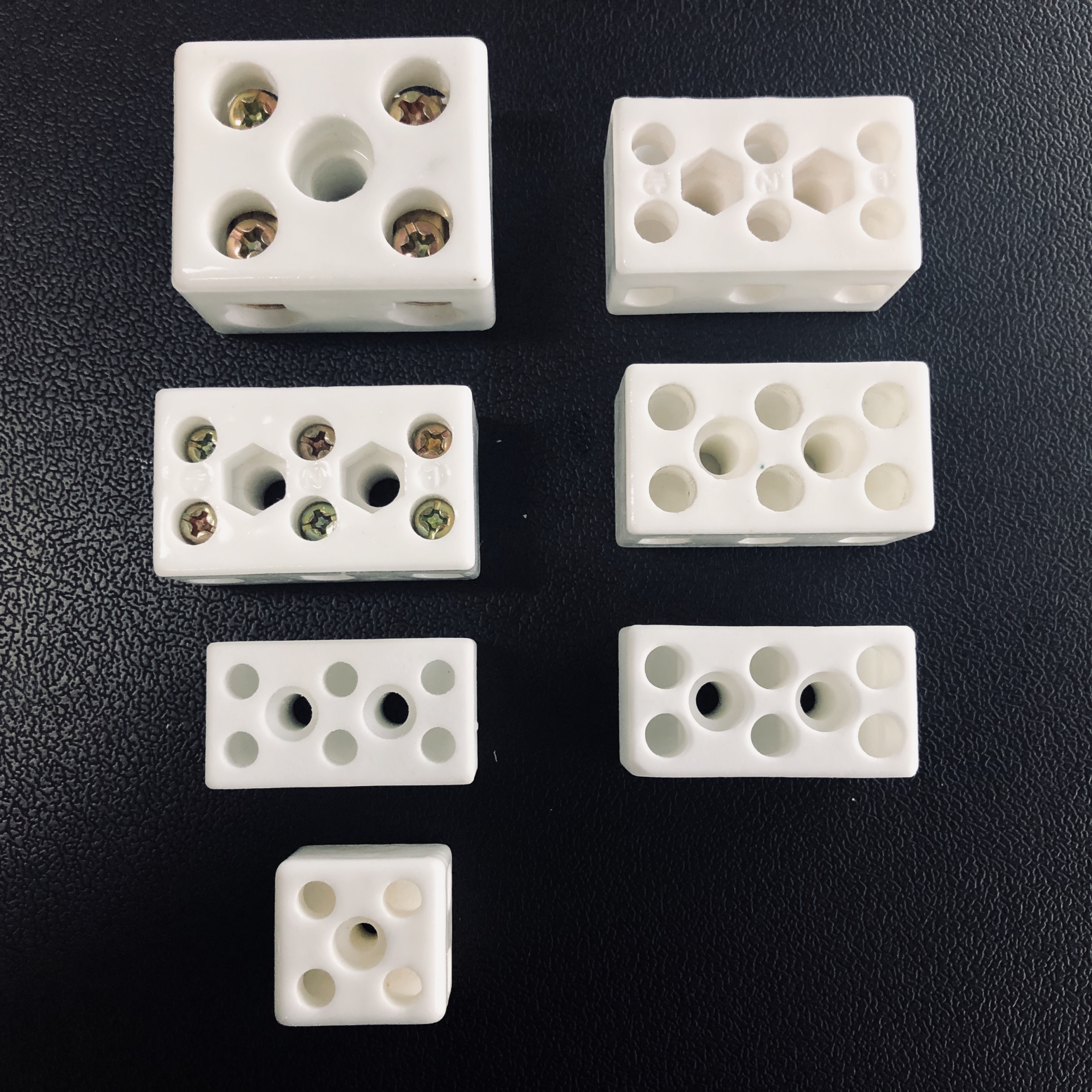 Steatite Ultra High Temp 1000C (1832F) Ceramic Terminal Blocks/Connectors